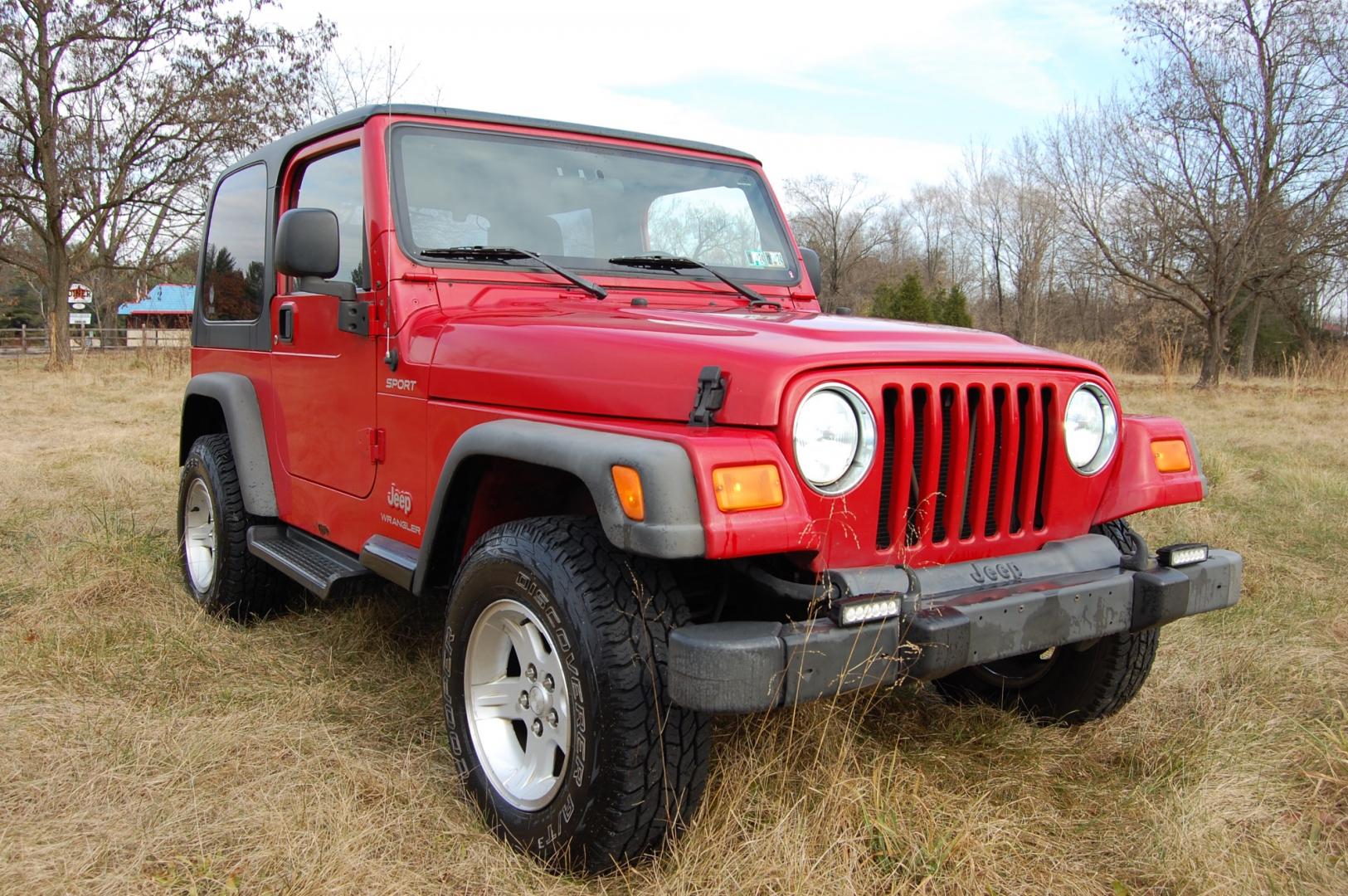 2004 RED /Grey Jeep Wrangler (1J4FA49S24P) with an 4.0 Liter 6 cylinder engine, Automatic transmission, located at 6528 Lower York Road, New Hope, PA, 18938, (215) 862-9555, 40.358707, -74.977882 - Very clean, great running 2004 Jeep Wrangler Sport.... 4 Wheel drive, 4.0 Liter in line 6 cylinder engine, automatic transmission, tilt wheel, dual front air bags, AC/Heat, Kenwood AM/FM/CD/USB/Aux/BT head unit, 15 " Alloy wheels, 4 Good Cooper Discoverer A/T tires, Hi Intensity headlamps, 2/24 Pa. - Photo#2